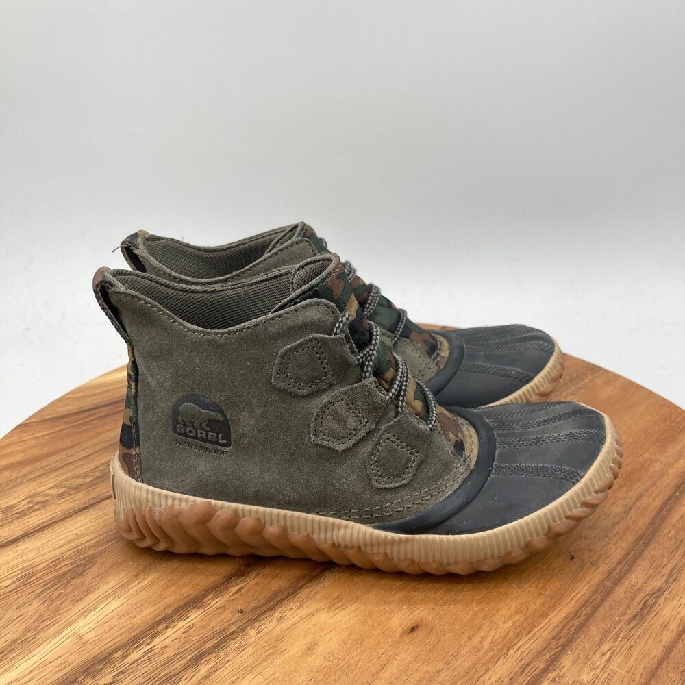 Sorel Out N About Plus Boots Womens Size 7 Green Camo Leather Comfort Duck